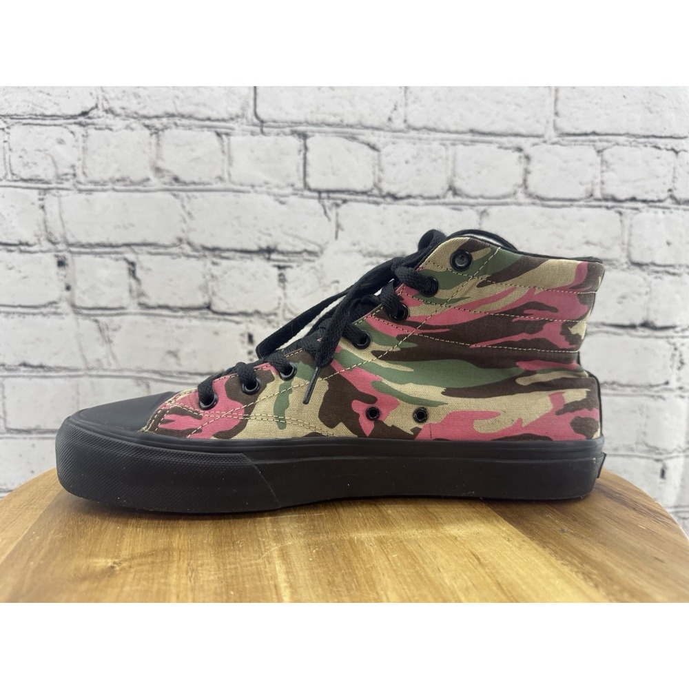 STRAYE Venice Pink‎ Green Camo High Top Skateboarding Sneakers Men's Size 9.5 - Picture 9 of 13